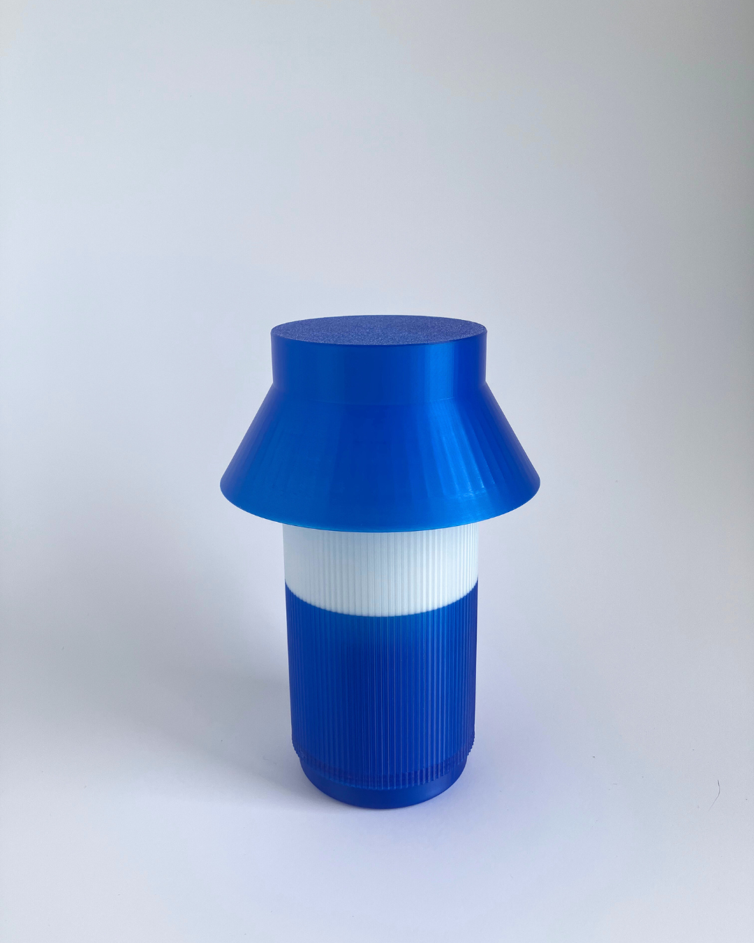 Hato Lamp - Electric Blue with pants
